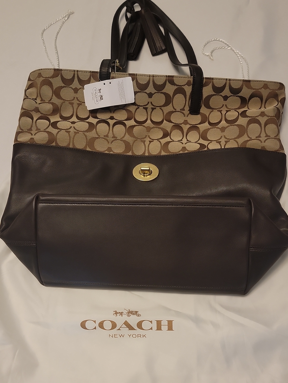 Coach Signature Turnlock Leather Large Tot Bag F26476